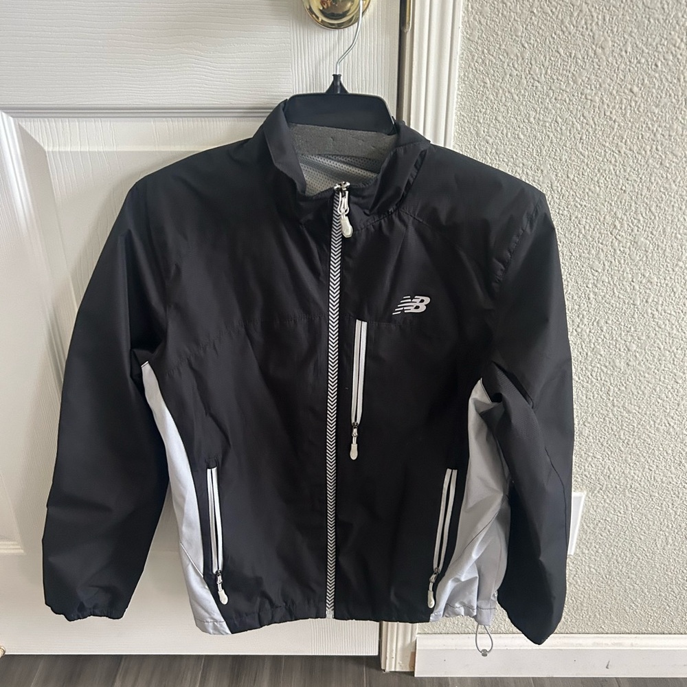 New Balance Women’s Black and White Jacket